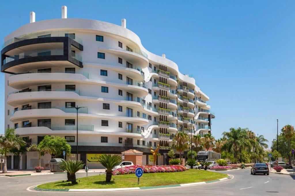 Keywise Family Luxury Infinity Beach & Golf Estepona Kültér fotó